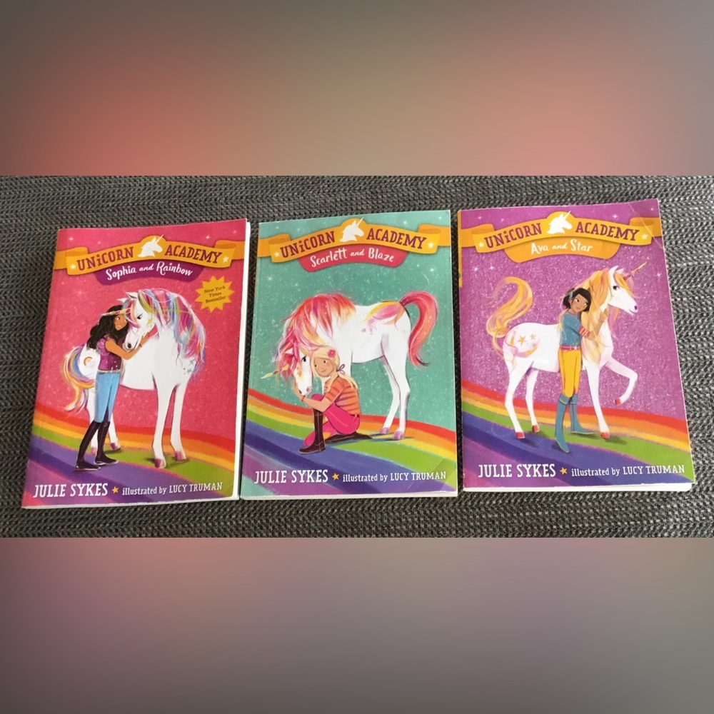 Unicorn Academy Books Lot of 3 Julie Sykes